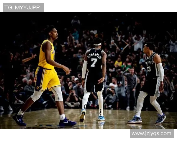 2016年湖人与马刺的经典对决回顾及赛季精彩瞬间分析