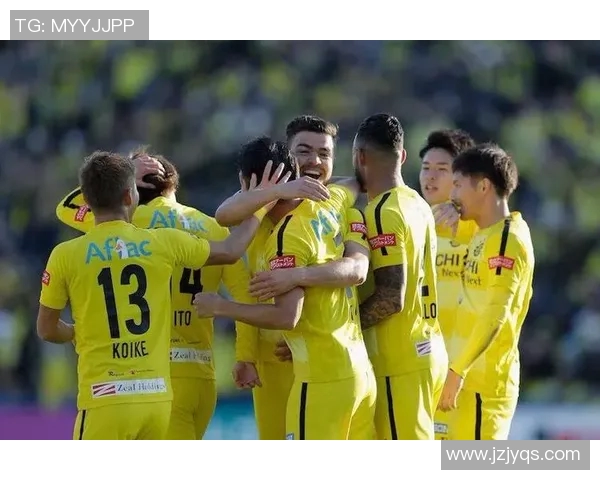 太阳与神秘人之间的较量在7月29日展开，谁将赢得这场神秘的对决