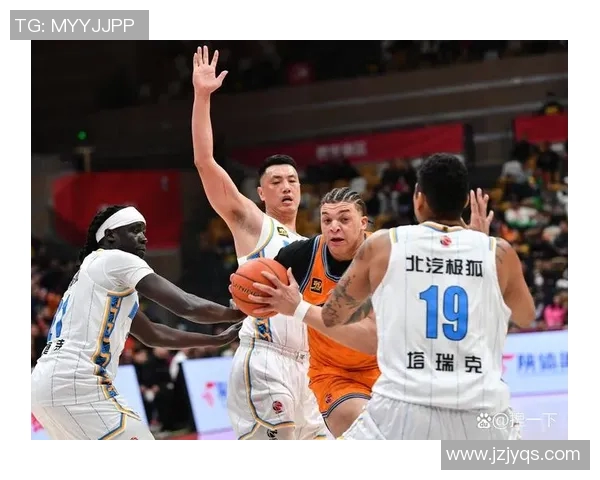 2021CBA赛季北京队与江苏队激战回顾及精彩瞬间分析