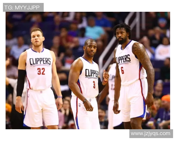 快船与马刺激战回顾12月14日精彩比赛录像分析与亮点总结