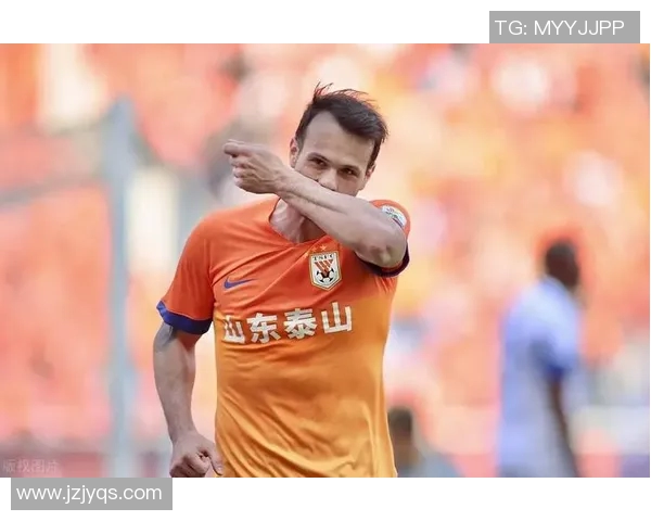 上港逆转鲁能精彩对决2比1收获胜利展现强大实力