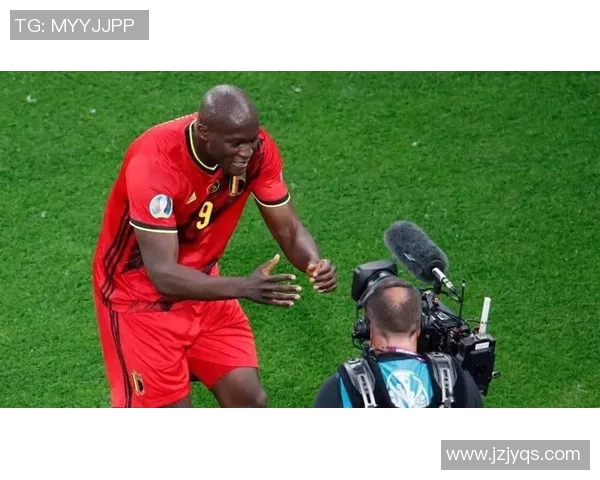 卢卡库的崛起与挑战:从天才前锋到世界级球星的奋斗历程