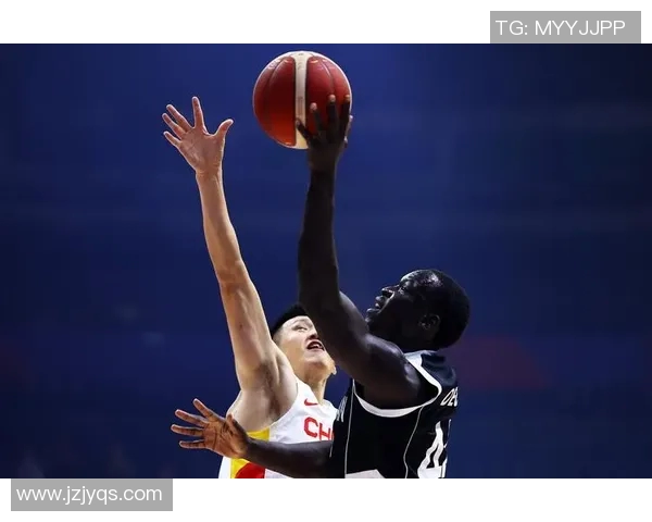 周鹏:从篮球场上的拼搏者到生活中的坚韧榜样