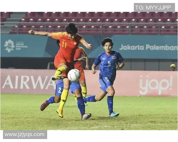 杭州足球队心理素质引发热议球迷对球队表现的期待与失望交织MBA 杭州足球队心理素质引发热议球迷对球队表现的期待与失望交织MBA