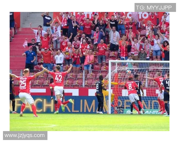 莱比锡红牛迎战美因茨争夺德甲积分榜关键战役